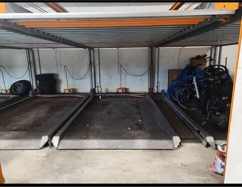 Foto - 2x Tiefgaragenstellplatz - 70,00 EUR Miete,