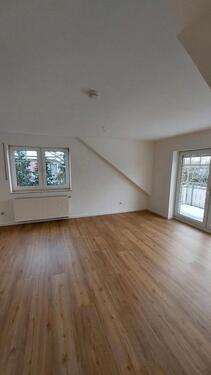 Foto - Mietwohnung 3 Zimmer - 670,00&nbsp;EUR Kaltmiete, ca.&nbsp; 84,00&nbsp;m&sup2;