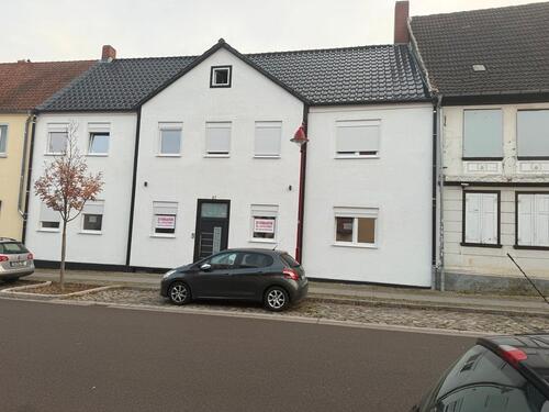 Foto - Einfamilienhaus zum Kaufen in Burg