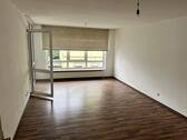 Foto - Wunderschöne 3 Zimmer- Wohnung in zentraler Lage mit Balkon und
