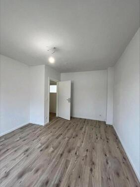 Foto - WG Zimmer 260€ warm. (3er WG) - 260,00&nbsp;EUR Kaltmiete, ca.&nbsp; 70,00&nbsp;m&sup2;