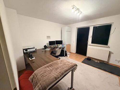 Foto - 2-Zimmer WG-Anteil (ca. 25 m²) in München-Allach – ruhig, Balkon,