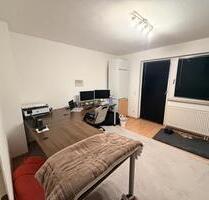 2-Zimmer WG-Anteil (ca. 25 m²) in München-Allach – ruhig, Balkon,