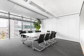 Foto - Privater Büroraum für 4 Personen in Regus THE SQUAIRE Conference Center