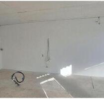 Großer Sichtbarkeit und zahlreicher Parkplätze - Wiesmoor