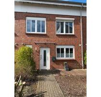 Gepflegtes Reihenmittelhaus mit Garten & Stellplatz - Osterholz-Scharmbeck