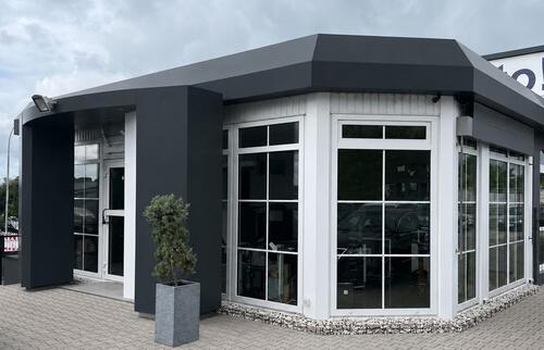 Foto - Büro Showroom ideal für Fuhrpark inkl. 6 Parkplätzen zu vermieten