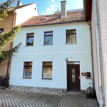Foto - Reihenmittelhaus in Werdau, Einfamilienhaus Garten Pool Werkstatt