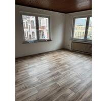 Renovierte 3 Zimmer Wohnung - 550,00&nbsp;EUR Kaltmiete, ca.&nbsp; 75,00&nbsp;m&sup2; in Bremerhaven (PLZ: 27576)