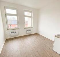 Smart wohnen in Bant: Ideal für Studenten, Azubis & Soldaten - Miniwohnung mit Duschbad & Kochzeile - Wilhelmshaven Aldenburg