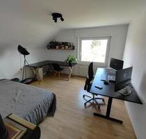 ZWISCHENMIETE (Juni-Okt) 4,5 Zimmer-Wohnung in Göppingen-Holzheim