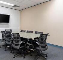 All-inclusive-Zugang zu professionellen Büroräumen für 10 Personen in Regus THE SQUAIRE Conference Center - Frankfurt am Main Flughafen