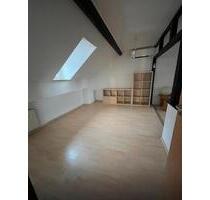 Gemütliche DG-Wohnung – zentral in Niederlahnstein