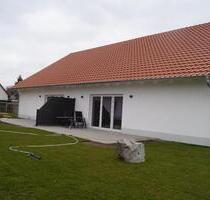 1.300,- EUR DHH mit rund 100 m² und 4 Zimmern in Ilsenburg - Ilsenburg (Harz)