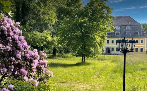 Foto - Mietwohnung 3-Raum im Schloss See mit privater Parkanlage