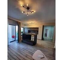 Großzügige 1,5 Zi.- Whg. mit Balkon - Leonberg