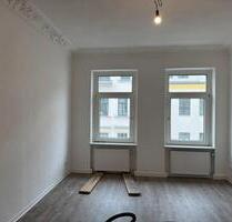 2 Zimmer Wohnung mit Balkon in Leipzig Lindenau