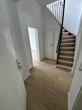 Foto - Erstbezug nach Sanierung – Maisonettewohnung mit EBK– nähe Zooviertel