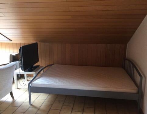 Foto - 1 Zimmer Dachgeschoßwohnung zur Miete in Kehl