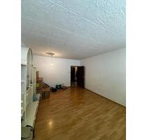 Schöne 3-ZKB-Wohnung mit Balkon in Völklingen zu vermieten