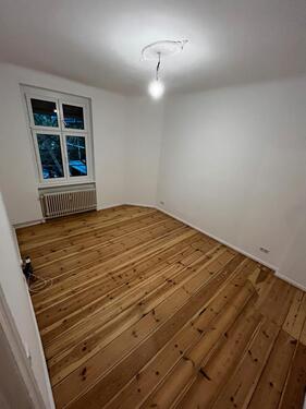 Foto - WG Zimmer in schöner, moderner Altbauwohnung (Friedenau)