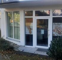 Nagel Kosmetik Studio - 1.100,00&nbsp;EUR Kaltmiete, ca.&nbsp; 50,00&nbsp;m&sup2; in Wuppertal (PLZ: 42279) Gemarkung Nächstebreck