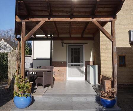 Foto - Helle Erdgeschosswohnung mit separatem Eingang in zentraler Lage