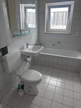 Foto - 3 Zimmer komplett neu renoviert