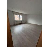 5-Zimmer-Wohnung (190 m²) mit Wintergarten, Balkon & Garage - Niederkassel