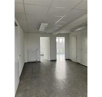 Helle Praxisfläche im Ärztehaus an der Kalker Hauptstraße – ab sofort verfügbar - Köln