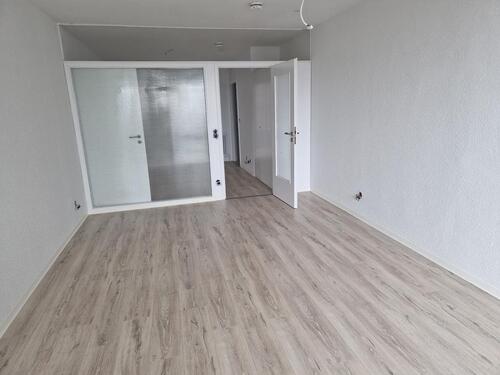 Foto - Helle, frisch renovierte 3-Zimmer-Wohnung!