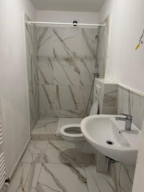 Foto - Kernsaniert! 2-Zimmer-Wohnung im 1. OG mit Einbauküche + Keller