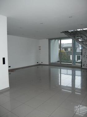 Foto - Moderne, helle Dachgeschosswohnung 2 Ebenen, 3,5 Zi. IdsteinWö.