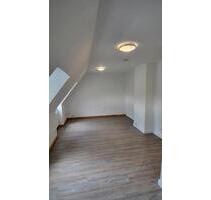 40 m2, große Küche, Bad, Flur - 680,00&nbsp;EUR Kaltmiete, ca.&nbsp; 40,00&nbsp;m&sup2; in Hannover (PLZ: 30519) Döhren-Wülfel