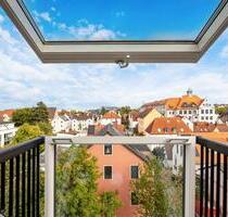 Charmante, möblierte 2-Zimmer-Dachgeschosswohnung in kernsanierte - Augsburg Oberhausen