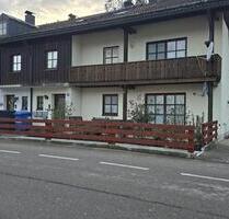Dachgeschossapartment mit Garten, Keller, Garage und Stellplatz - Haag in Oberbayern