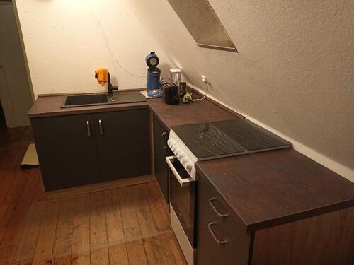 Foto - Zwei-Zimmer-DG-Nichtraucherwohnung Reichenbach, keine Haustiere