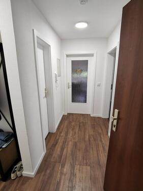Foto - Helle 3-Zimmer-Wohnung mit Balkon, Garage & Stellplatz in ruhiger