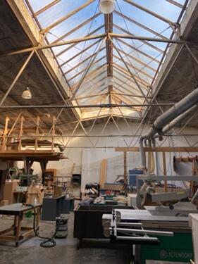 Foto - Produktions-Industriehalle zu vermieten: 250 qm