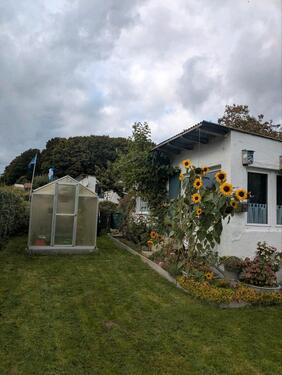 Foto - liebevoll gestalteter Garten abzugeben