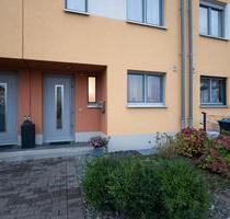 Haus in Köln-Merheim: 122m² WF, Garten, Dachterrasse & Keller