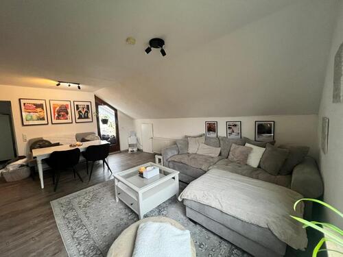 Foto - 2.5 Zimmer Dachgeschoßwohnung in Bretzfeld