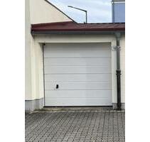 Einzelgarage in der Gutenbergstraße in 93051 Regensburg