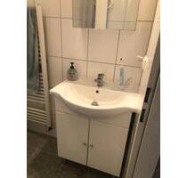 kleines teilmöbliertes 2 Zimmer-Apartment Nähe S-Bahn Ost - Offenbach am Main Bieberer Berg