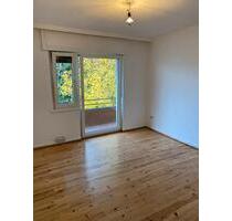 Wohnung (32mw) Alt Saarbrücken - 295€ (kalt)