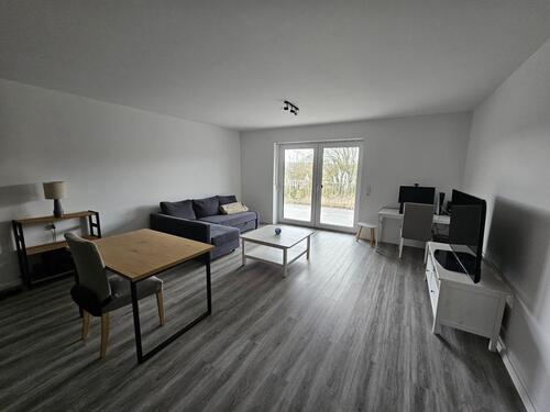 Foto - Moderne 2-Zimmer-Wohnung mit sonniger Terrasse und Stellplatz