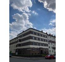 2-Zimmer mit Laminat, Wannenbad & Balkon in ruhiger Lage! EBK mgl. - Chemnitz Bernsdorf