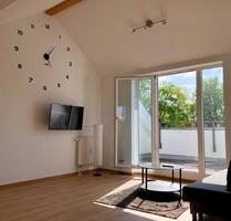 Möbliertes 2-Zimmer-Apartment mit Balkon & Stellplatz - Ingolstadt Friedrichshofen-Hollerstauden