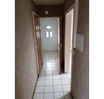 Ruhige zwei Zimmer Dachgeschoss Wohnung - Wasbüttel