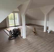 Wohnung 5 ZKB Boffzen, MFH, renoviert - Höxter